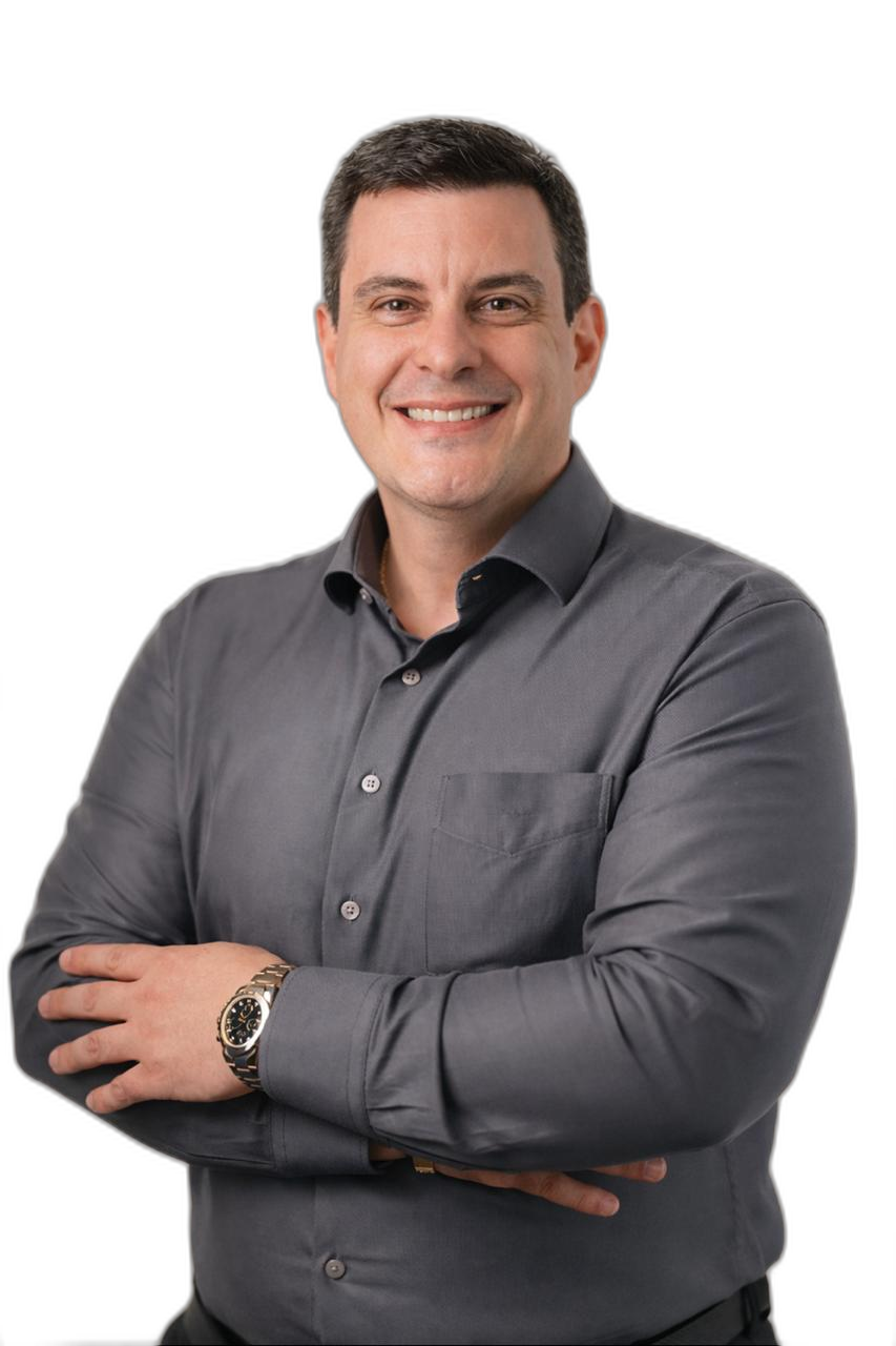 Dr. Luis Barbosa