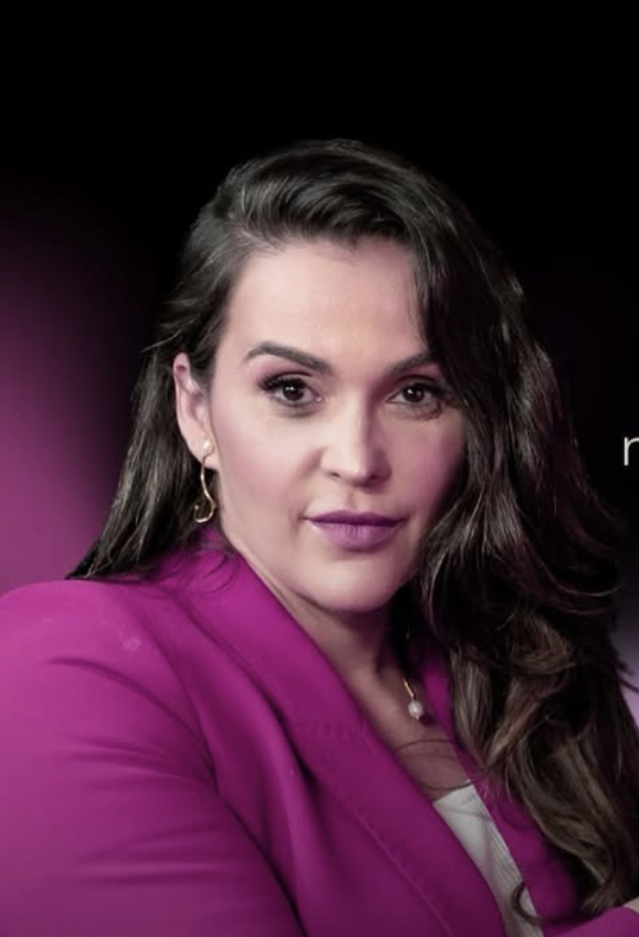 Dra. Patricia Resende